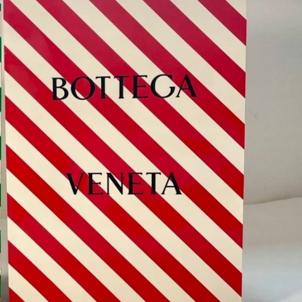 Bottega Veneta shopping bag 2025 Rare Exclusive limited Edition